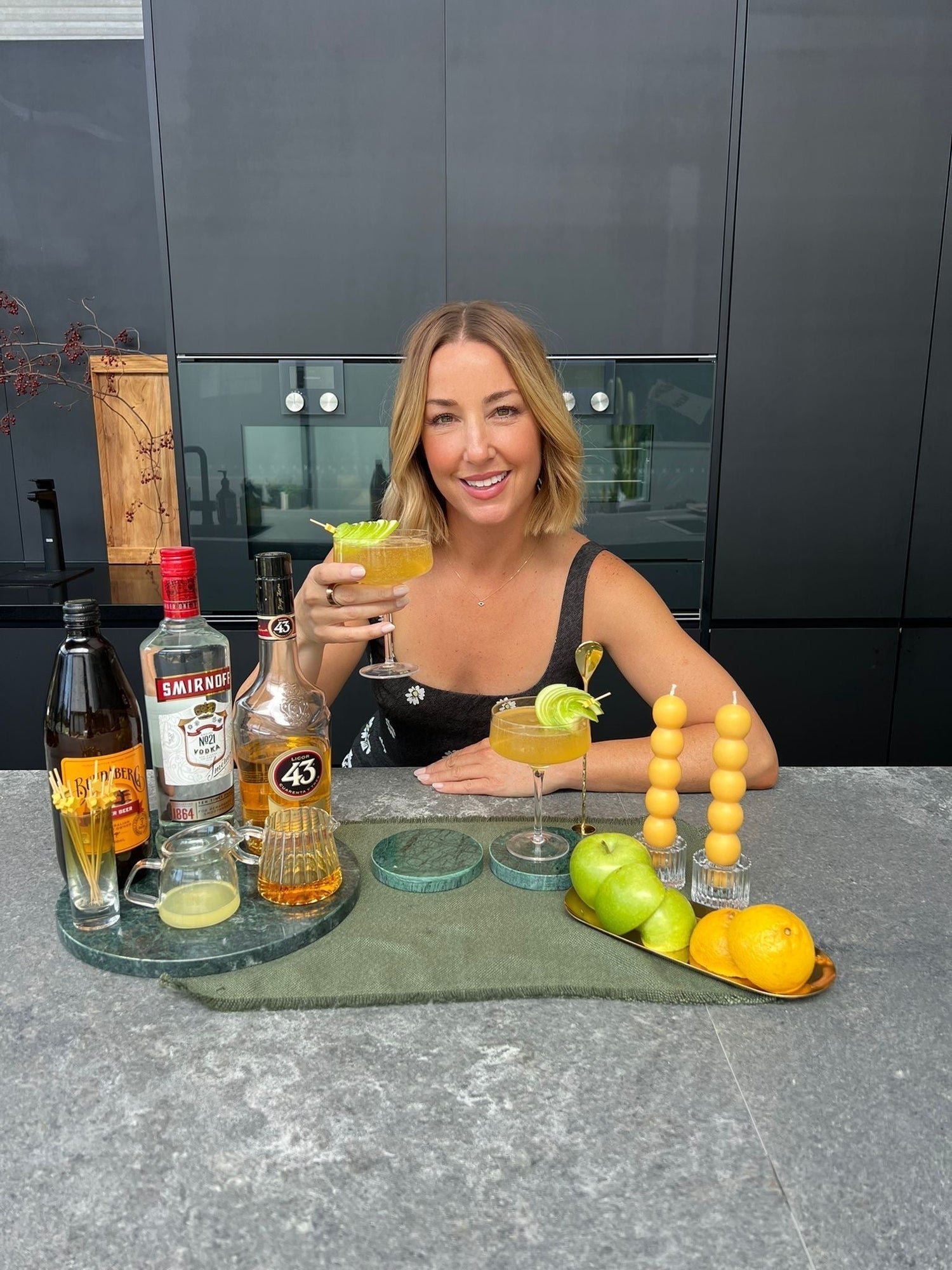 Vanilla Apple Cocktail